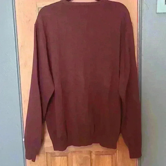 Printed Sweater - Picture 6 of 7